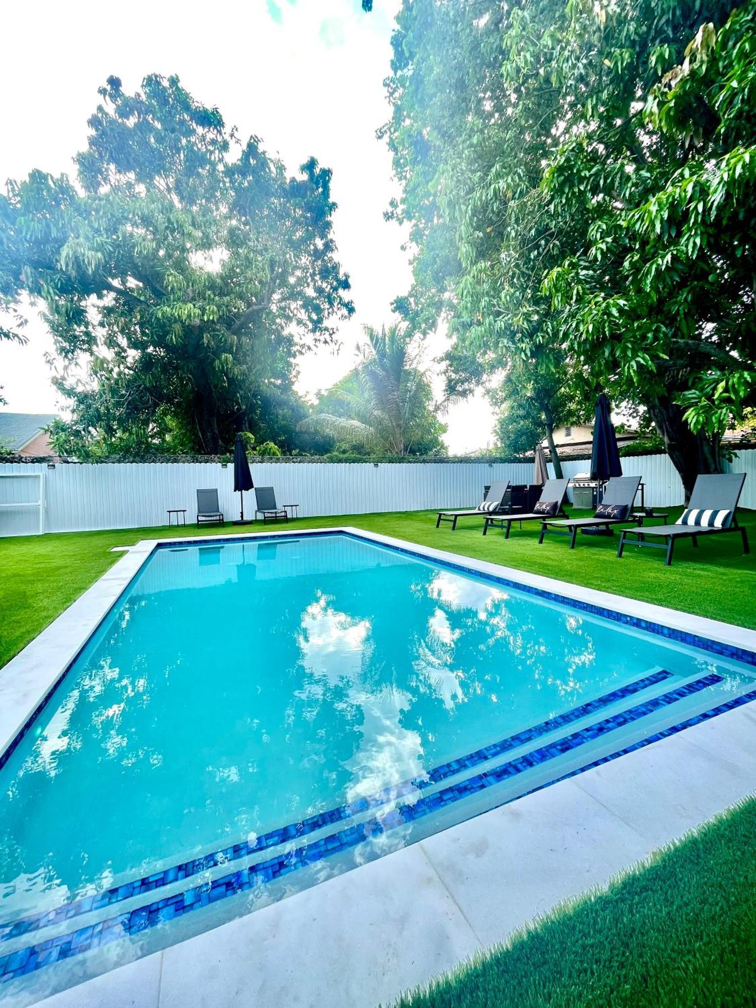 Hébergement de vacances Casamia Only 10 Min To Wynwood With New Pool, Bikes, Parking And Privacy *